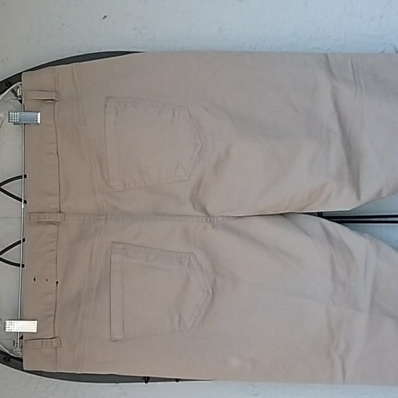Lane Bryant women's khaki pants size 18 - Picture 3 of 7